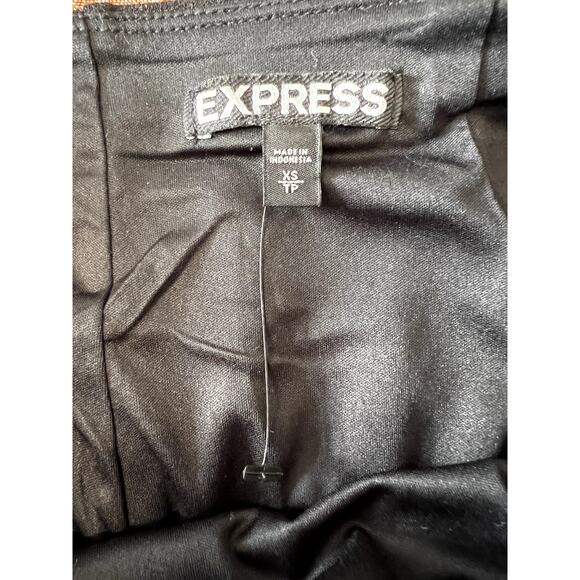 NEW! Express Mini Skirt Metal Accent Side Ruche Black - XS - Picture 3 of 3